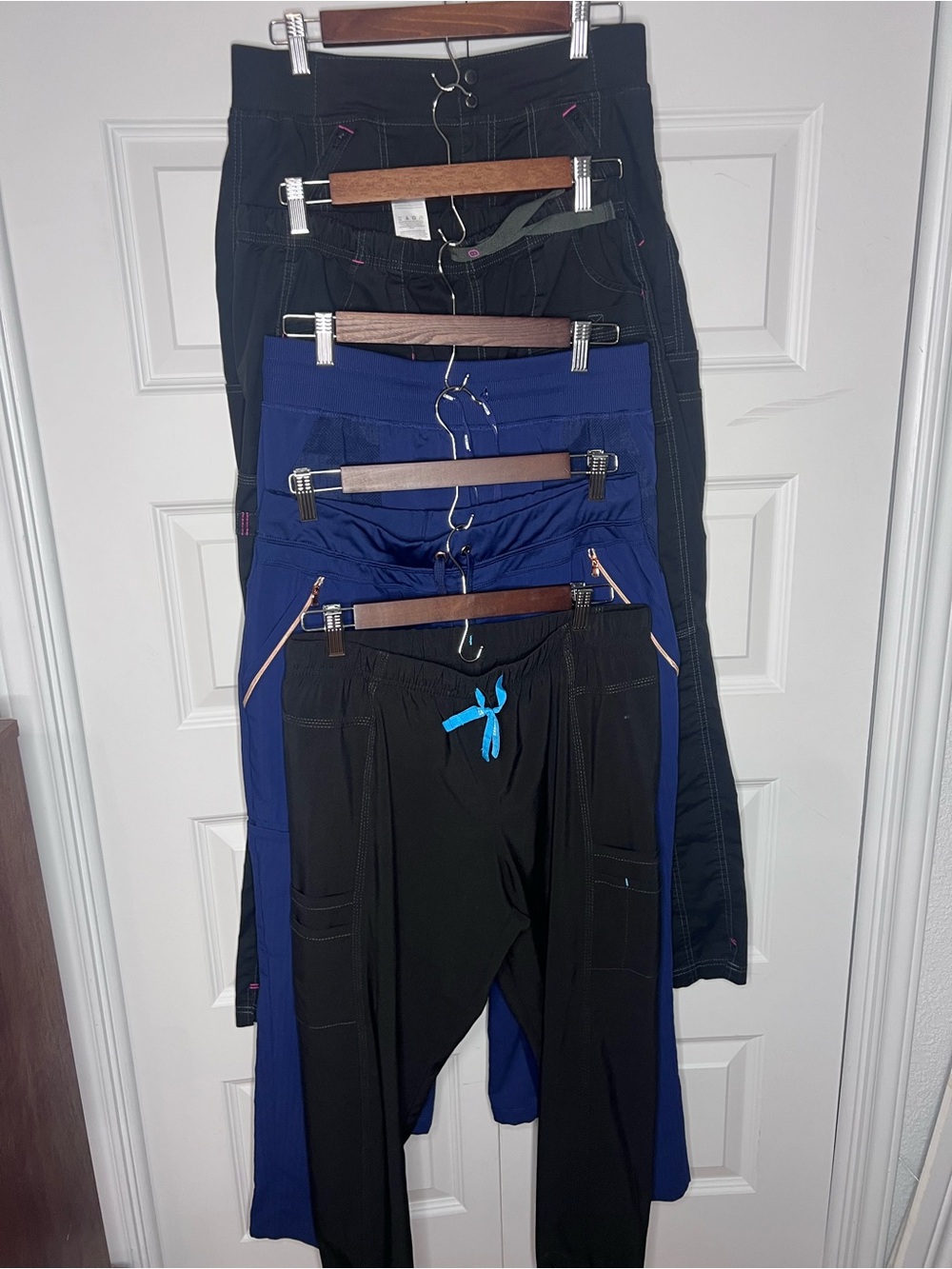 5pc Scrub Pants Lot Medium Petite Carhartt Cherokee Grey’s Anatomy WonderWink